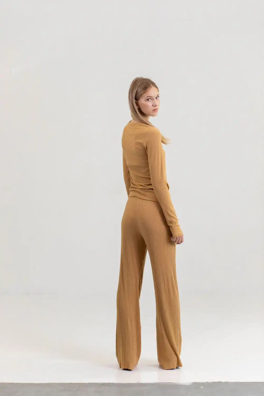 PANTALONE DERBY VISCOSE OKER - Slika 10