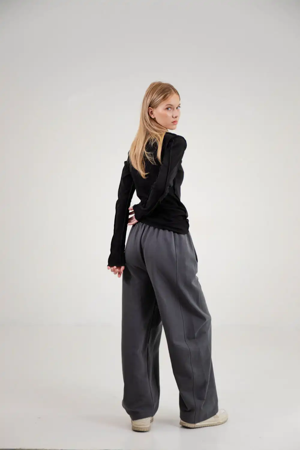 MAJICA PETRA BLACK - Slika 5