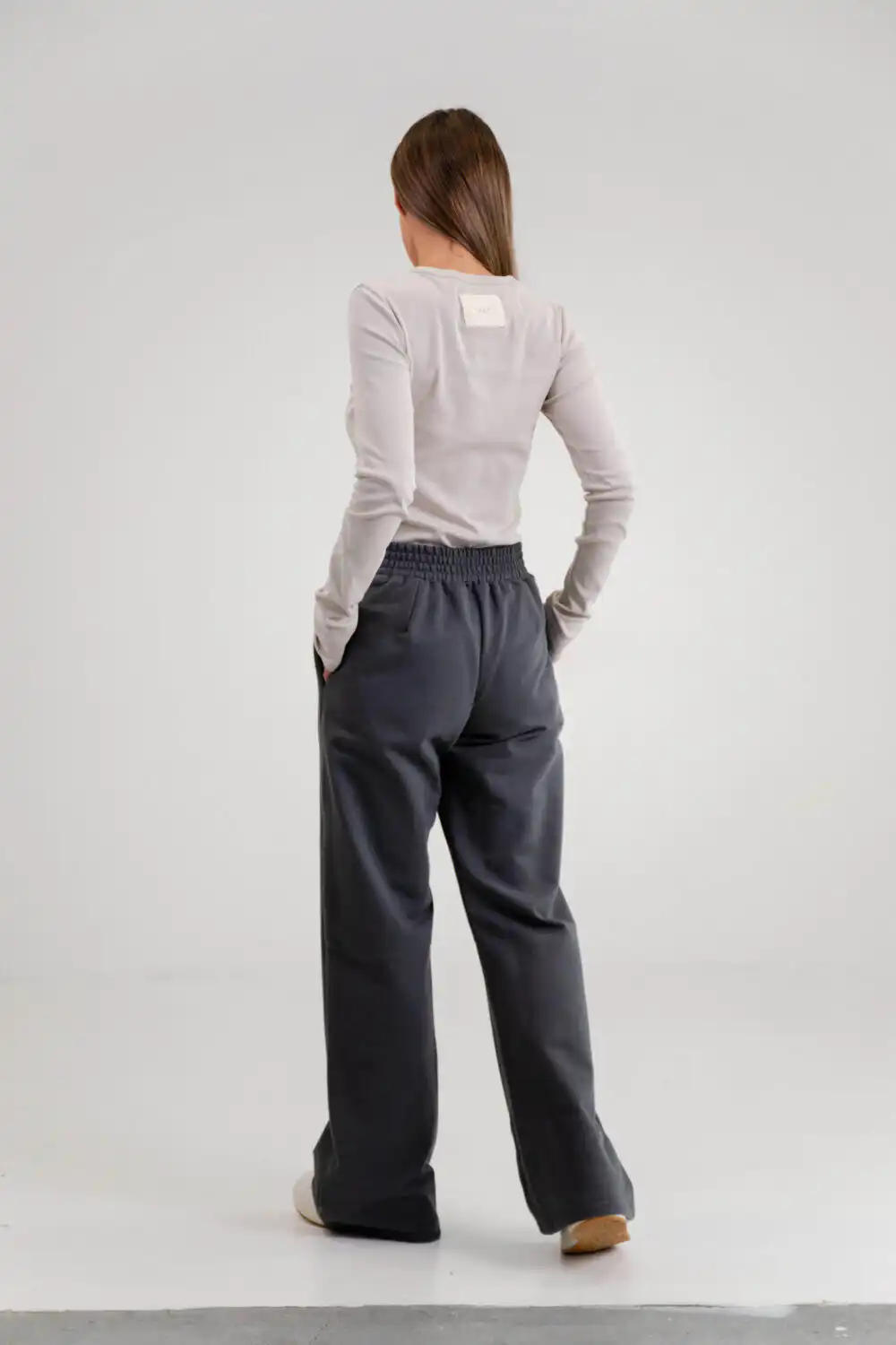 TRENERKA APRIL DARK GREY - Slika 4