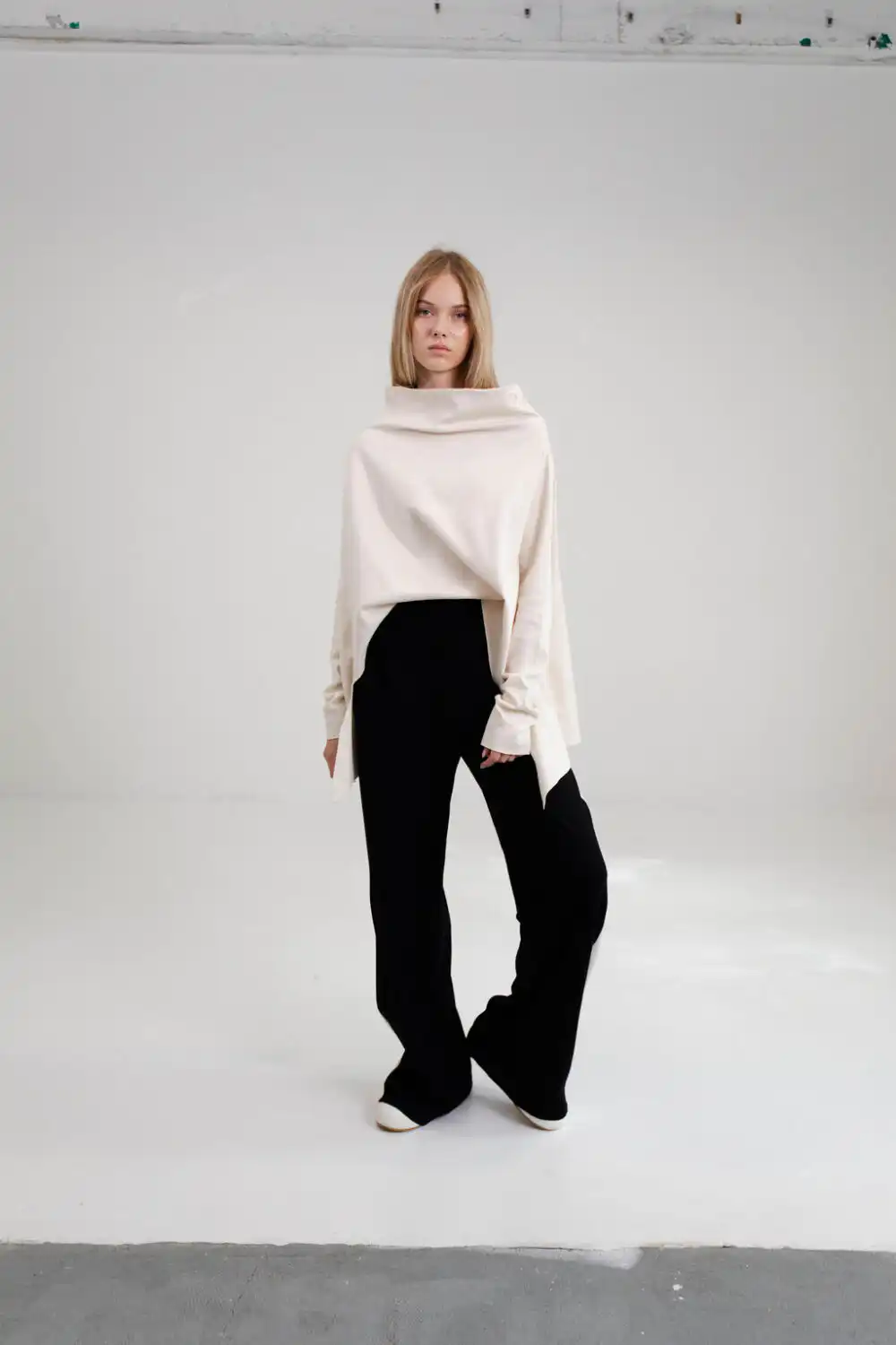 MAJICA NIA INTERLOCK OFF WHITE - Slika 3