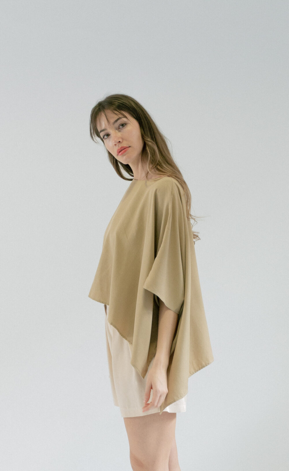 MAJICA ESSENTIAL LYOCELL SAND - Slika 2